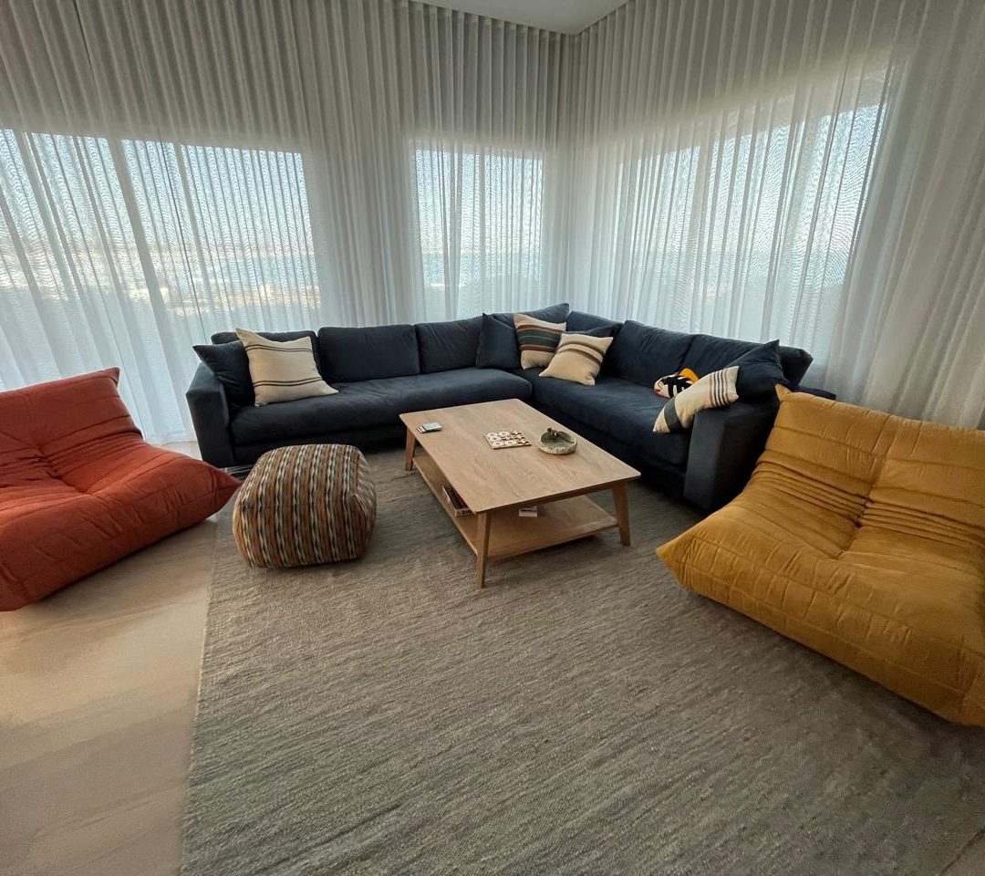 Jung Sofas