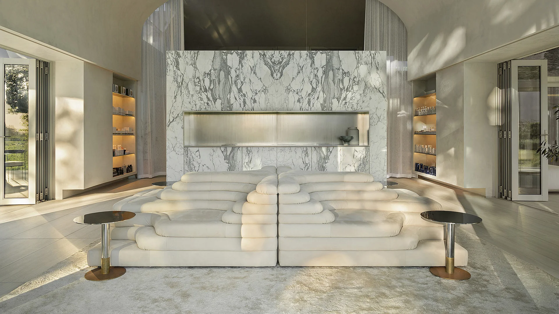 Original de Sede DS-1025 Terrazza sofa in ivory leather at Terre Paisible, photographed by Natelee Cocks